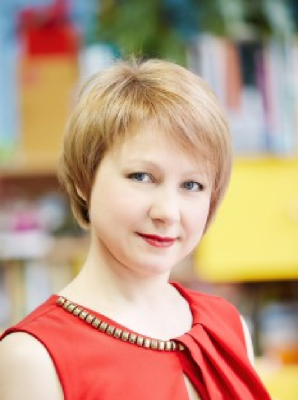Заместитель заведующего по воспитательной и методической работе Бугрова Елена Александровна Заместитель заведующего по воспитательной и методической работе Бугрова Елена Александровна